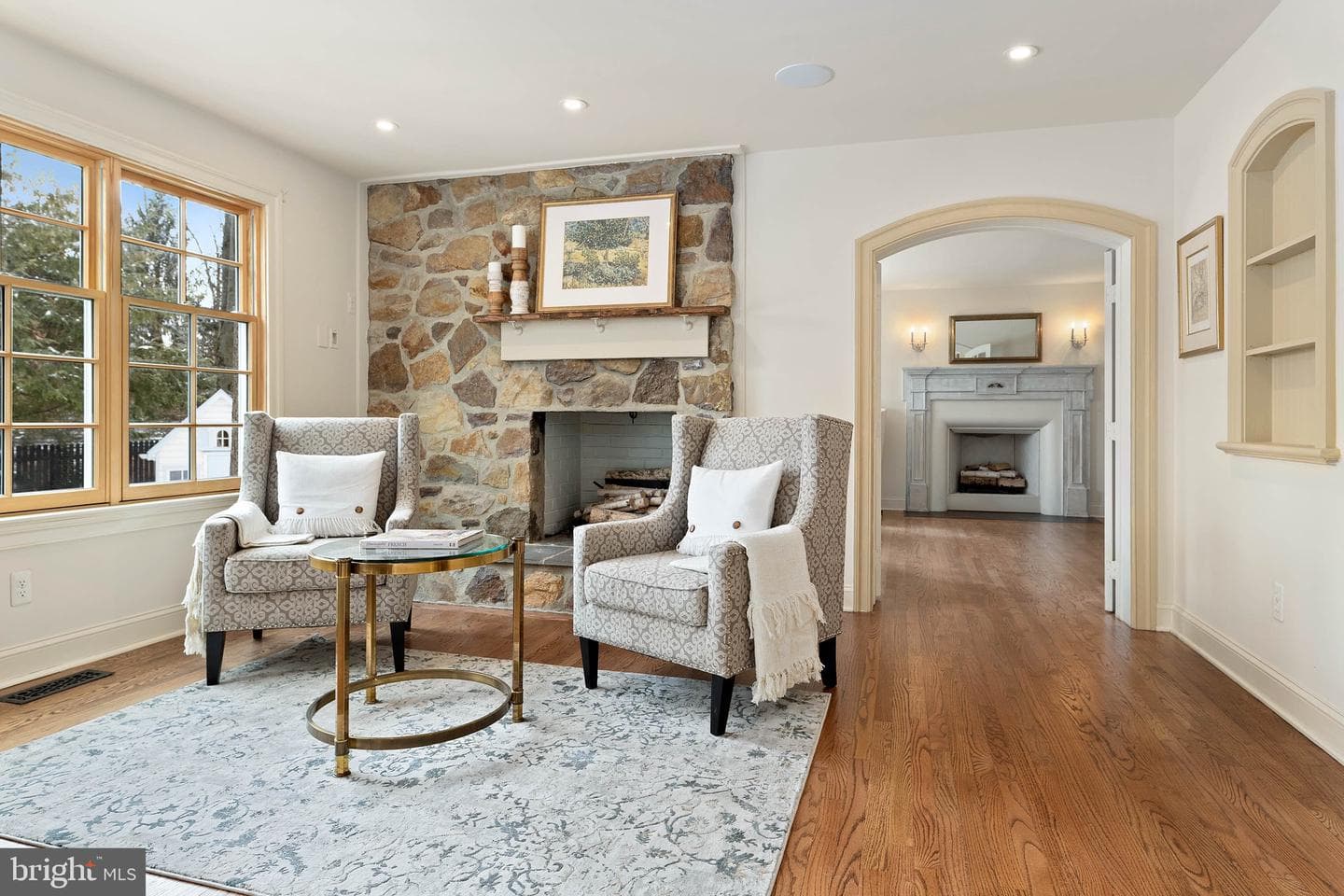 300 Valley Place photo 9