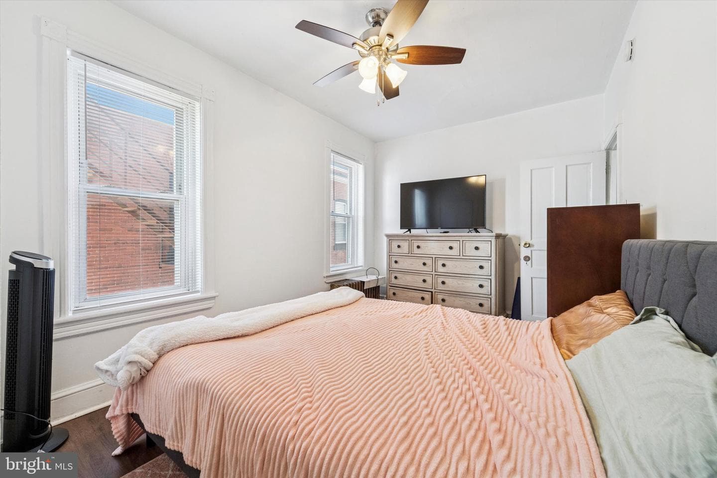 33 E Broadway Avenue photo 16