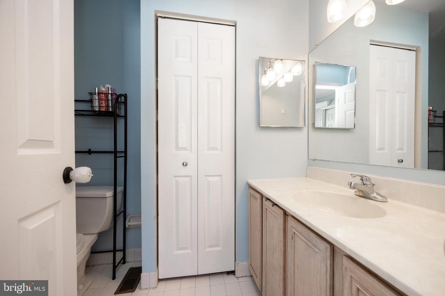 4423 Somerset photo 23