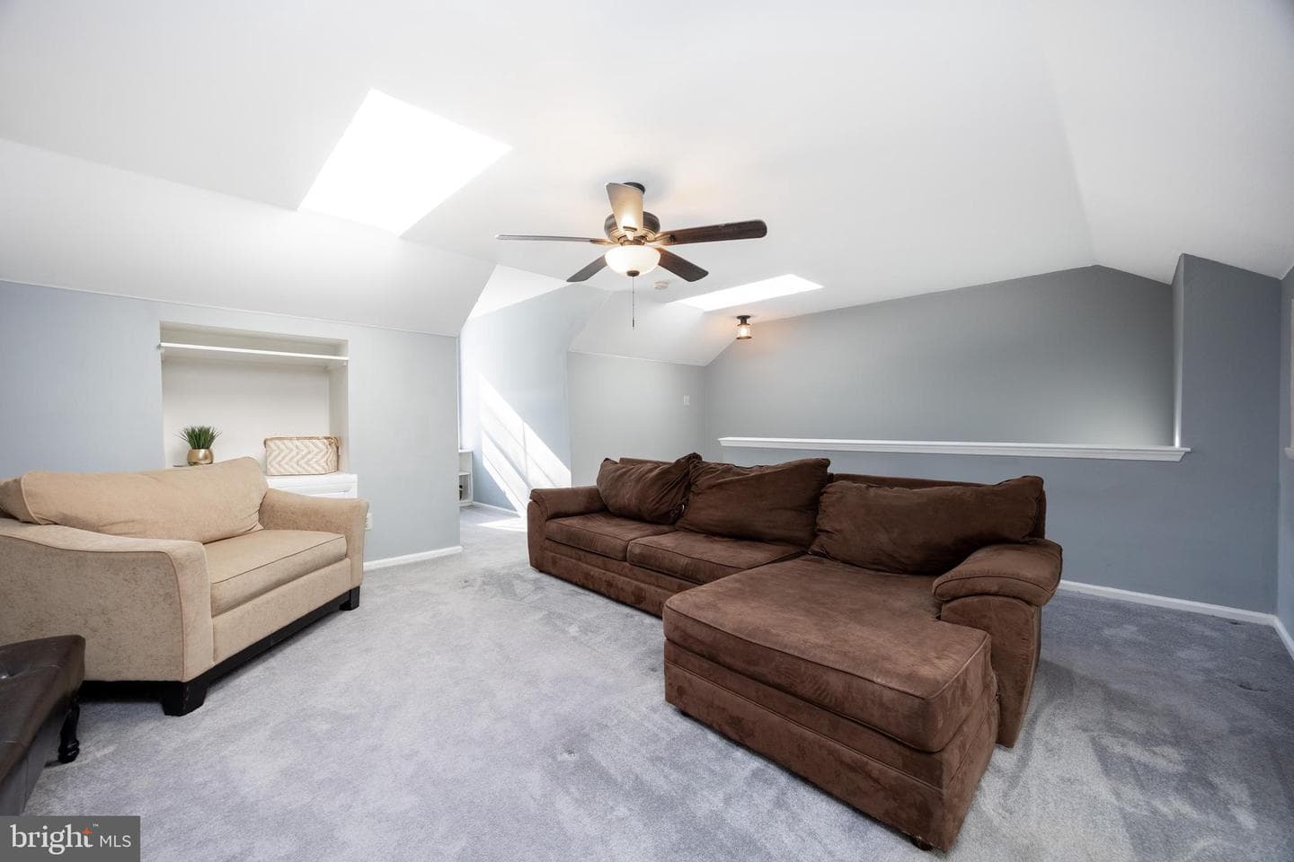 4423 Somerset photo 27