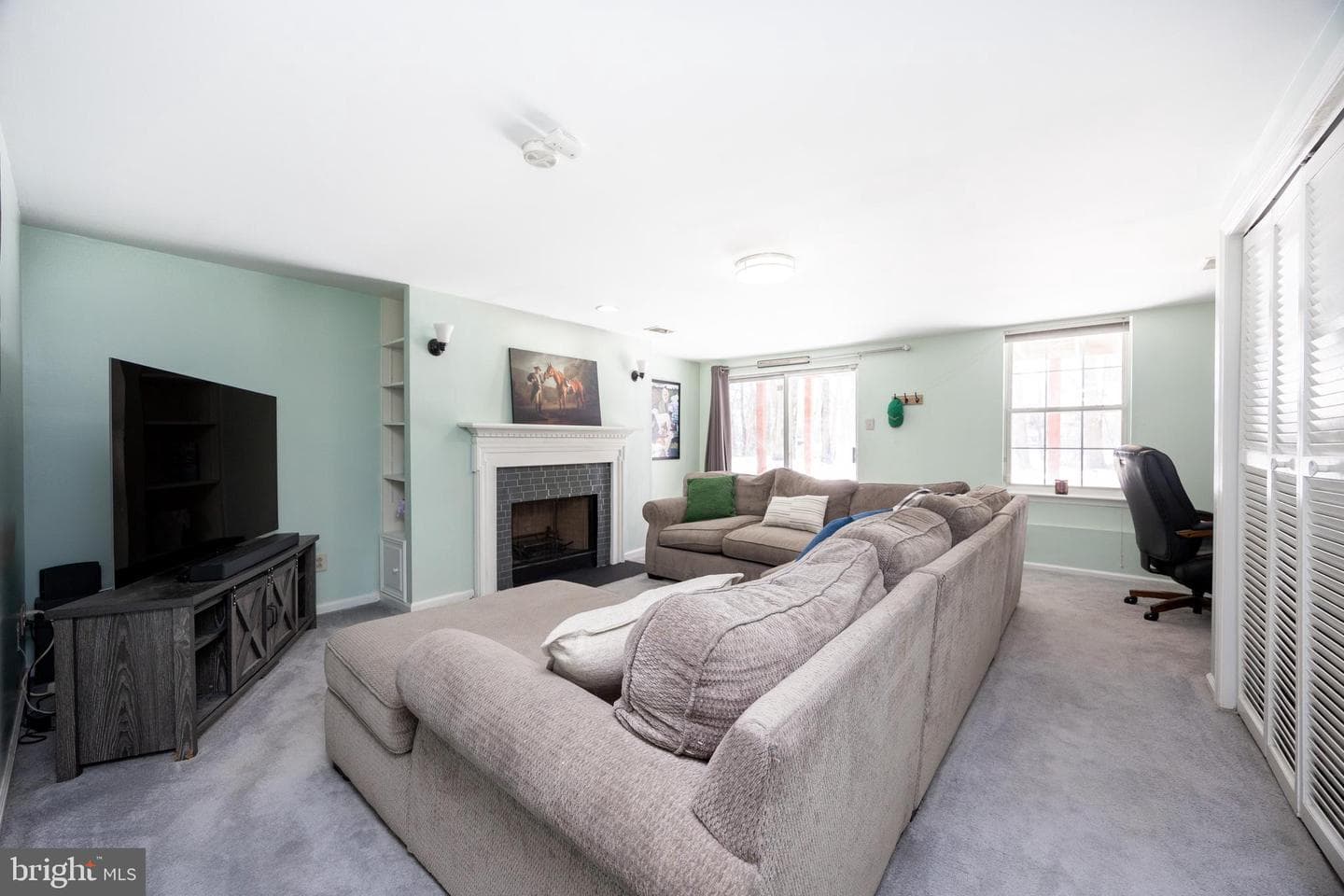 4423 Somerset photo 28
