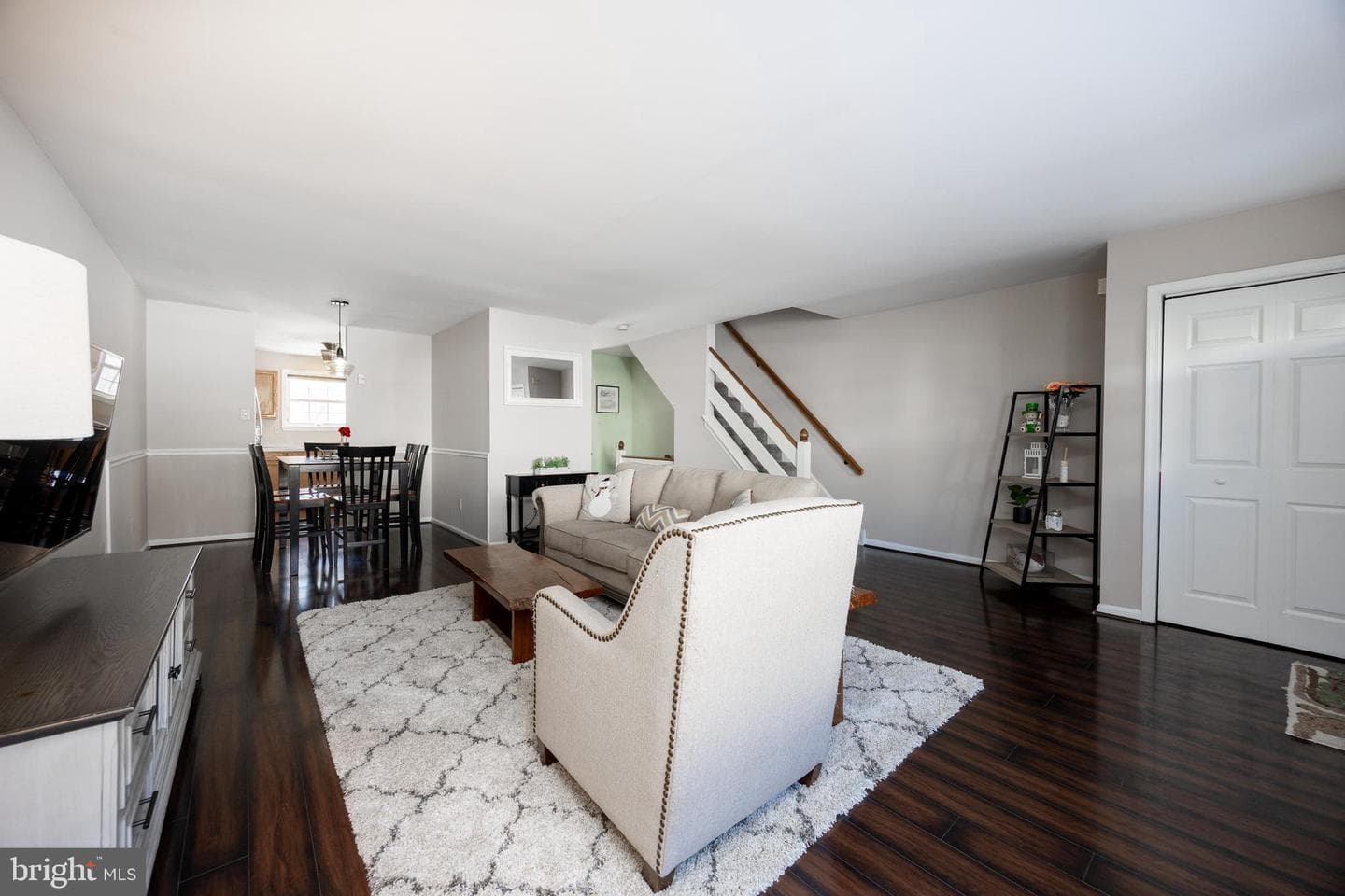 4423 Somerset photo 5