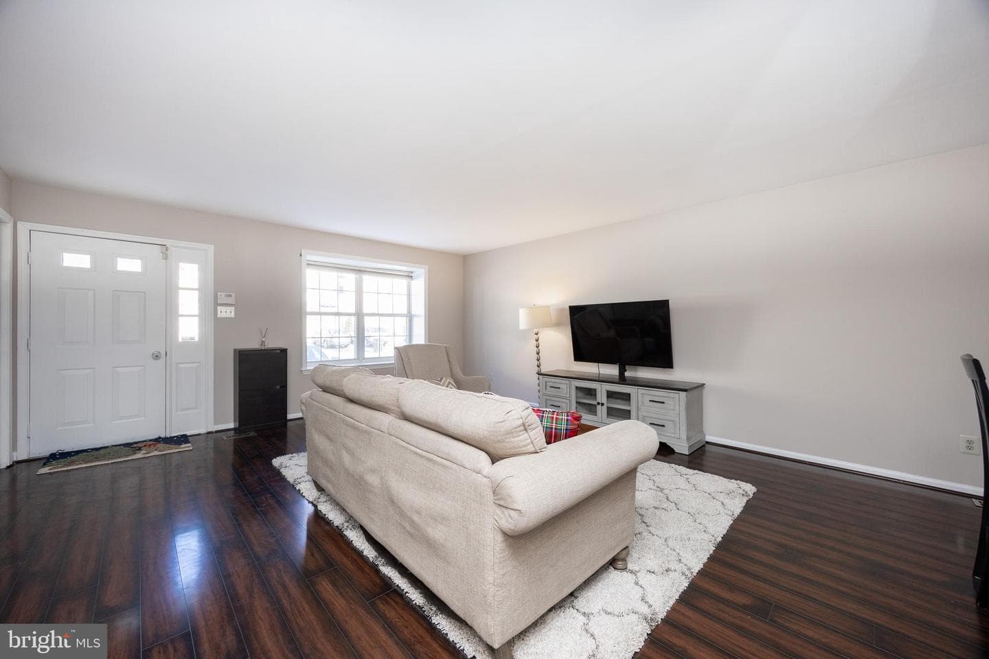 4423 Somerset photo 7