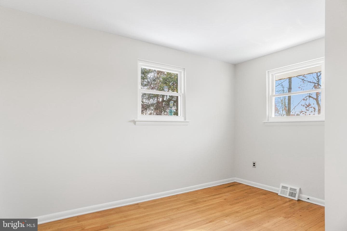 836 Haverford Road photo 12
