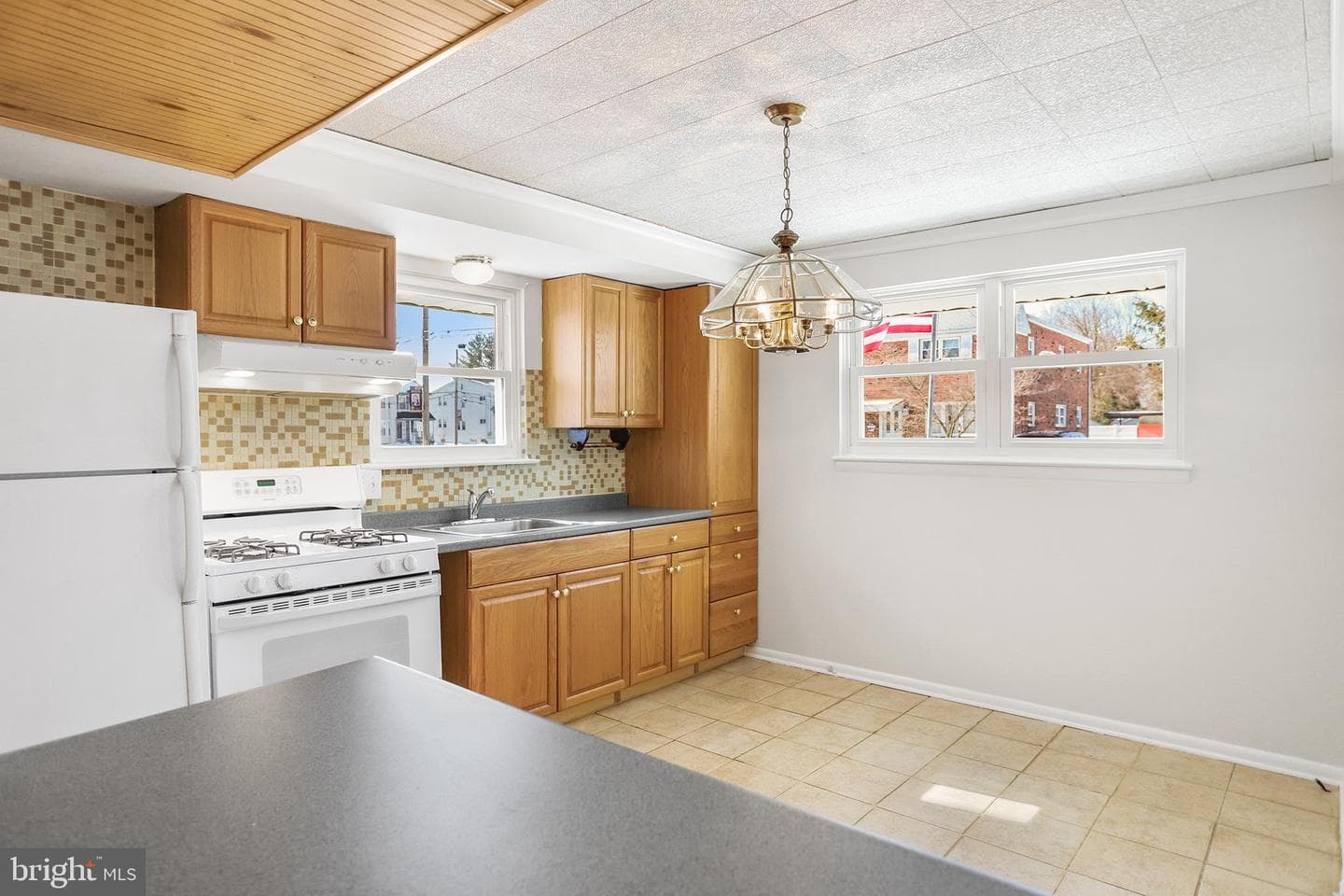 836 Haverford Road photo 7