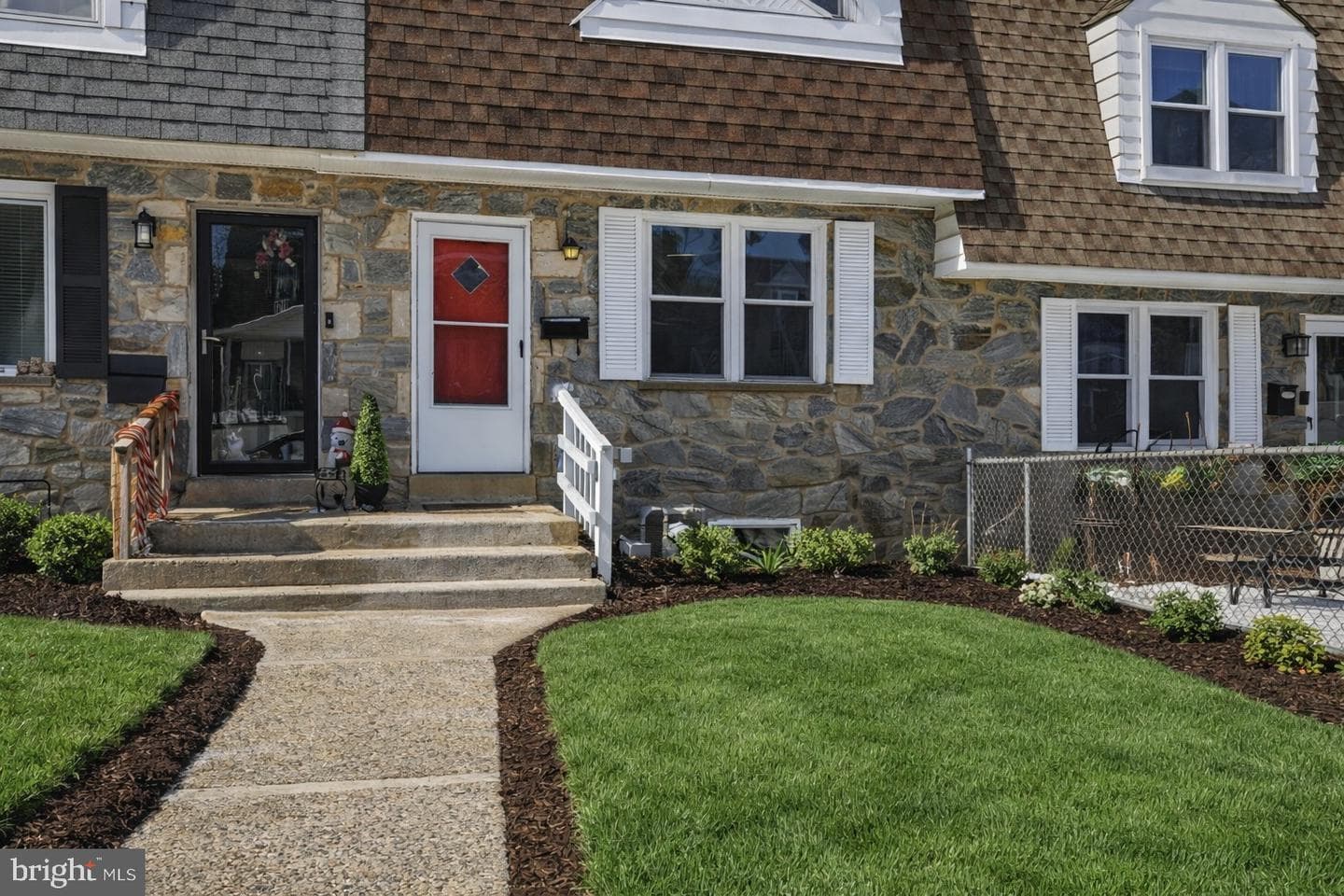 1216 Harshaw Road photo 2