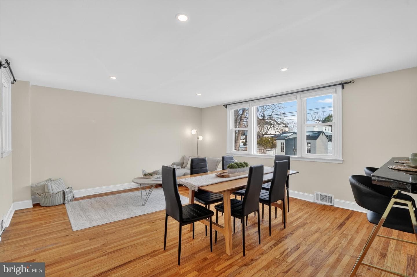 2158 6th Avenue photo 8