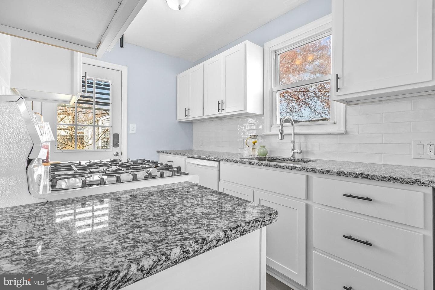 240 Upland Road photo 11