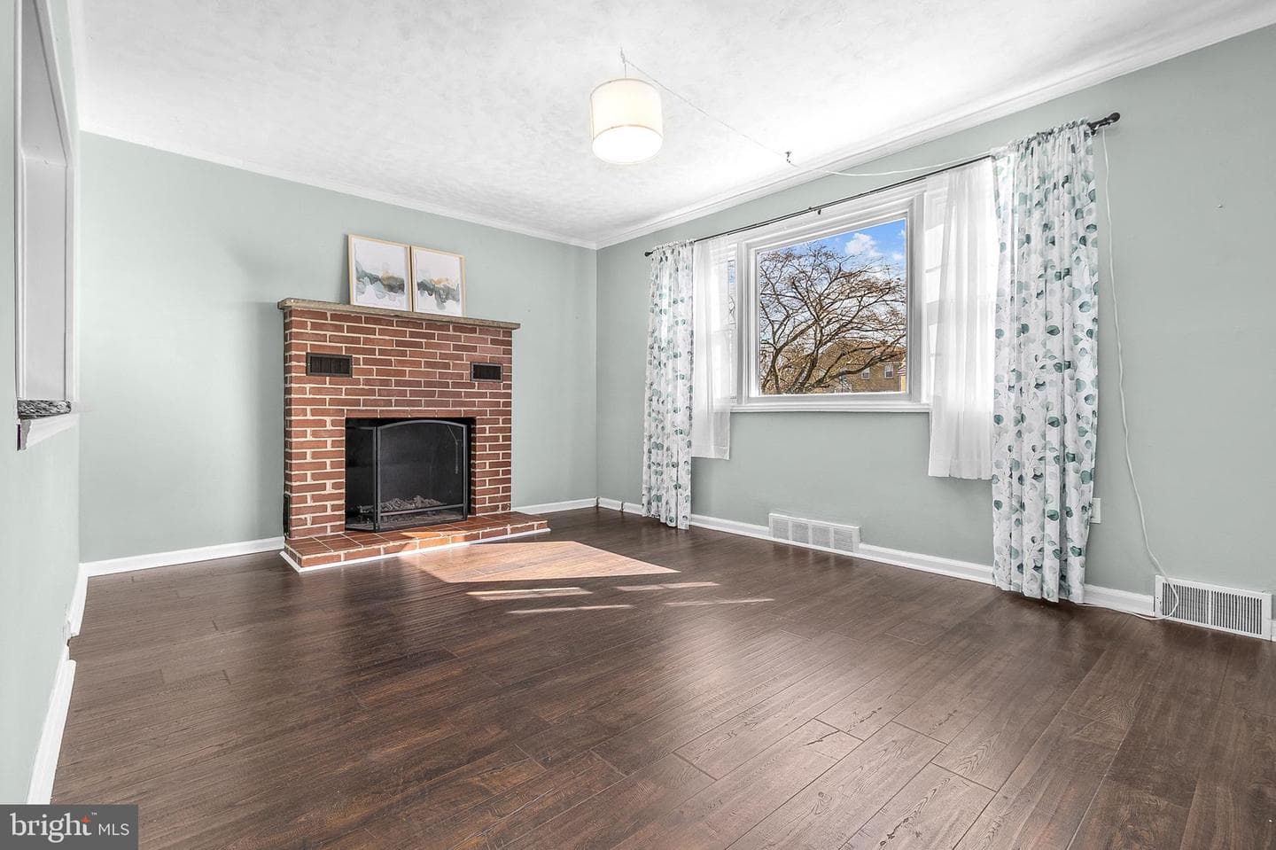 240 Upland Road photo 4