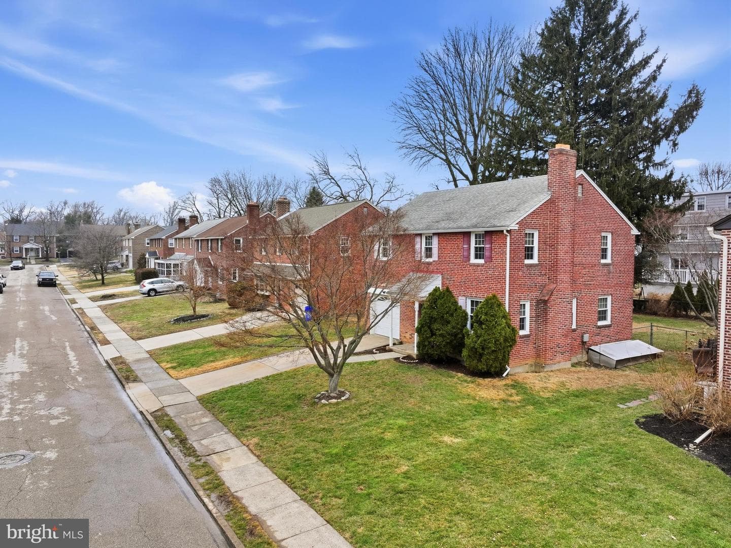 905 Addingham Avenue photo 14