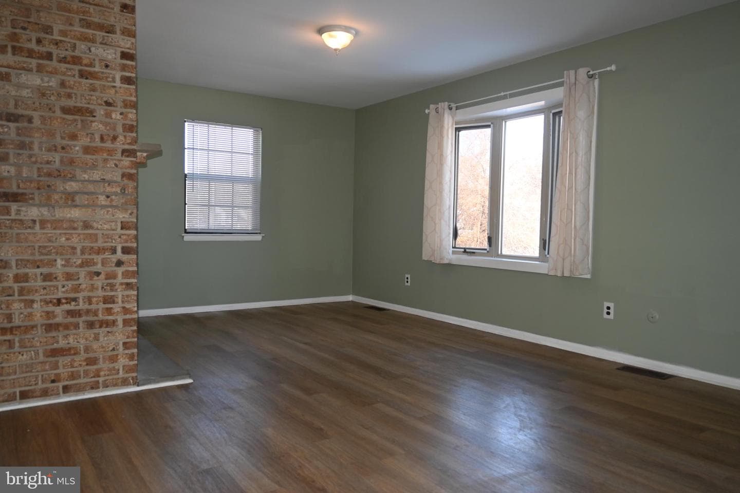 613 Saint Anthony Lane photo 7