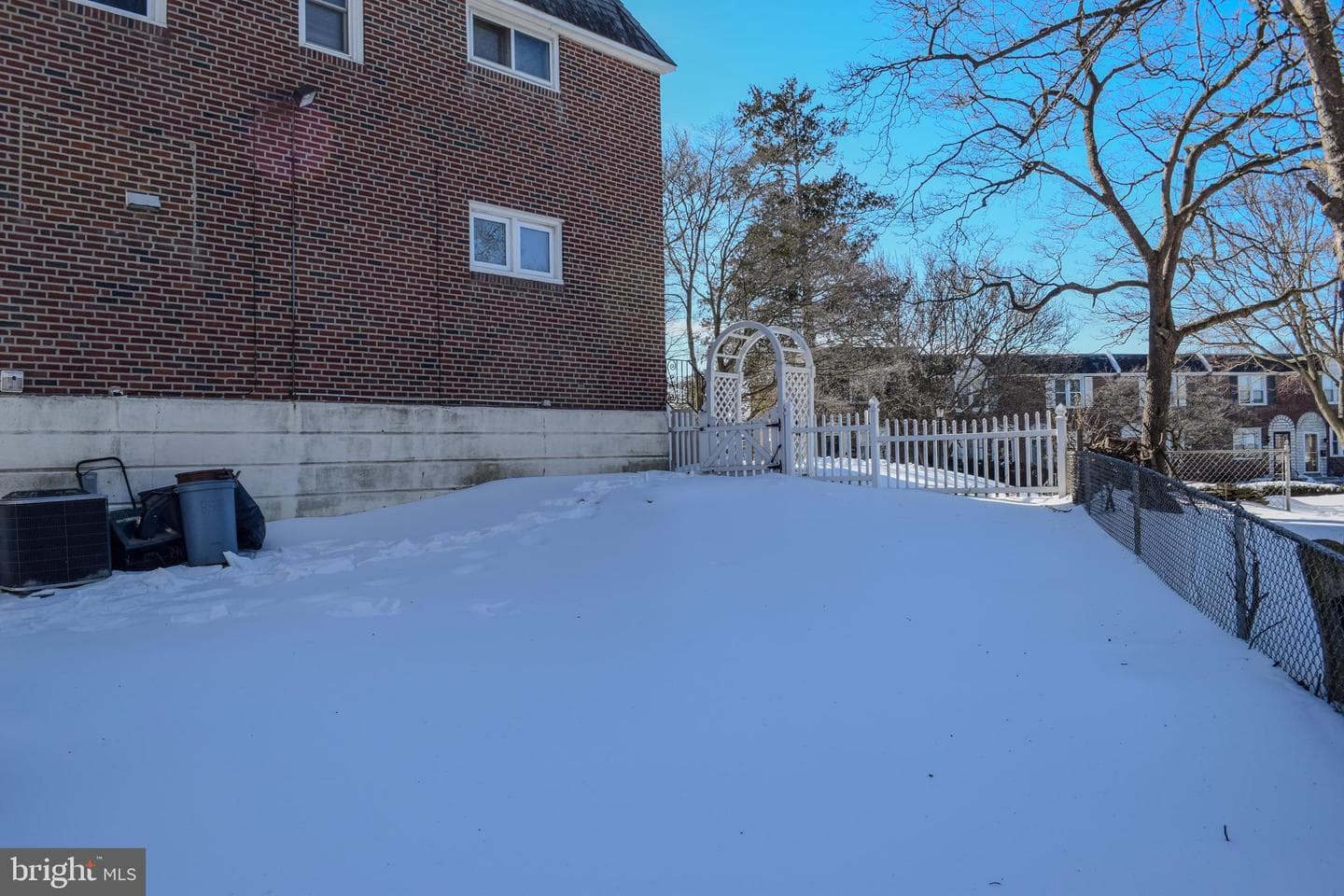 853 Gainsboro Road photo 11