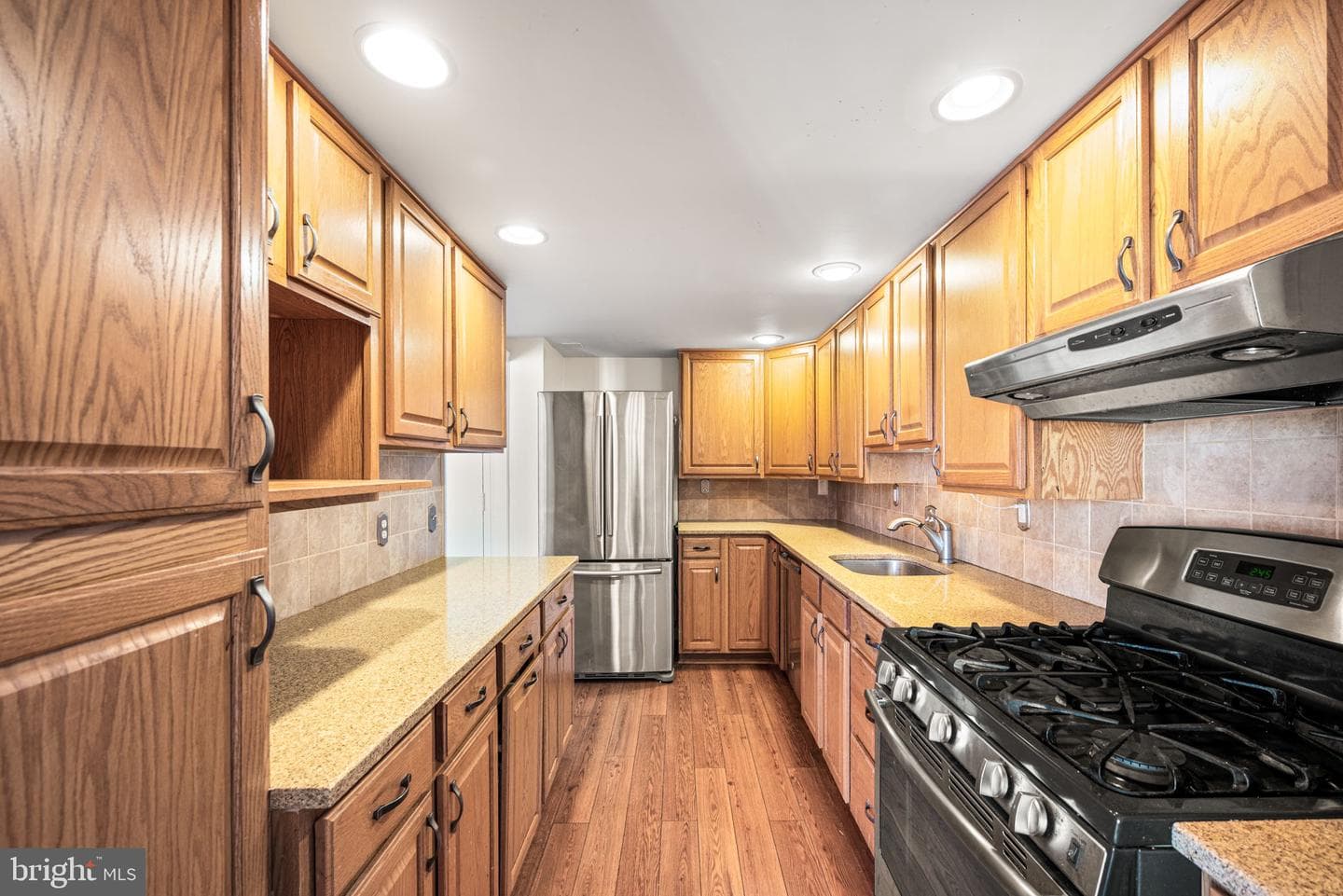 801 Yale Avenue #1227 photo 2