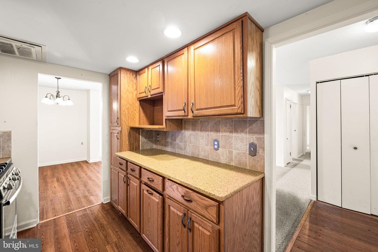 801 Yale Avenue #1227 photo 4