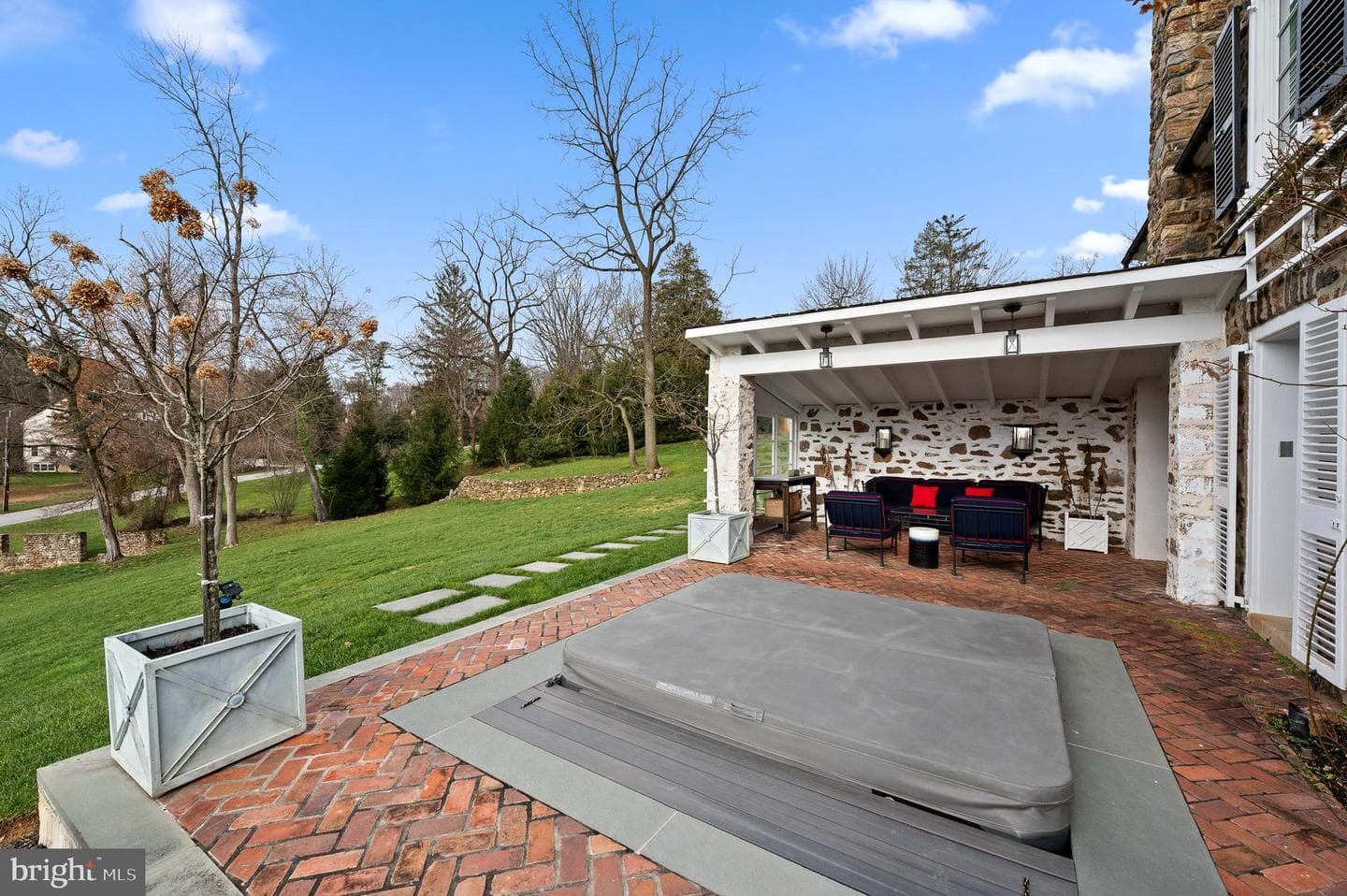 658 Brooke Road photo 51