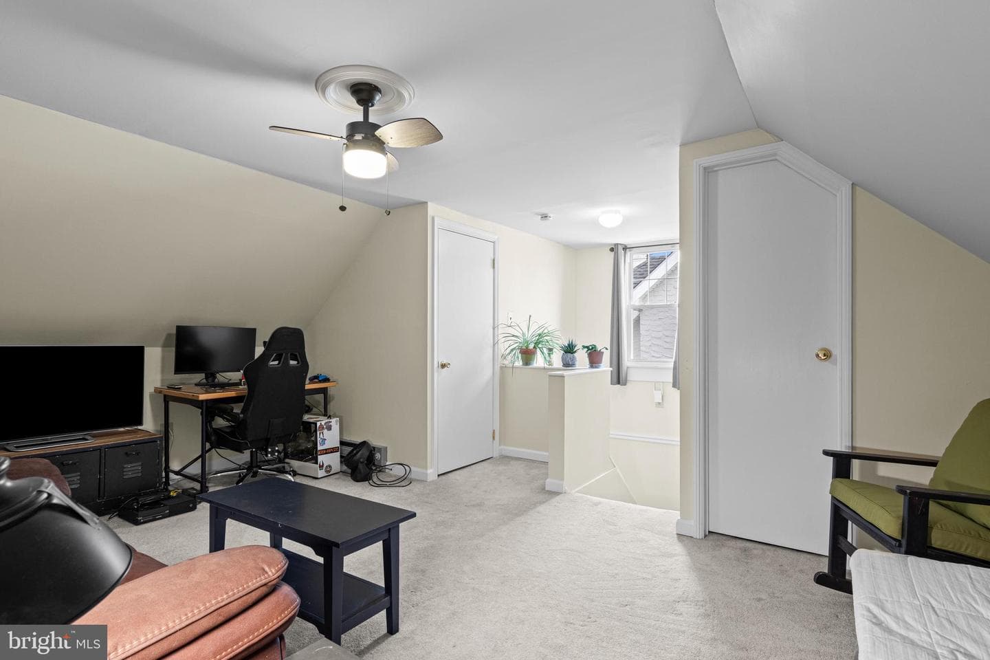 152 Woodbine Road photo 31