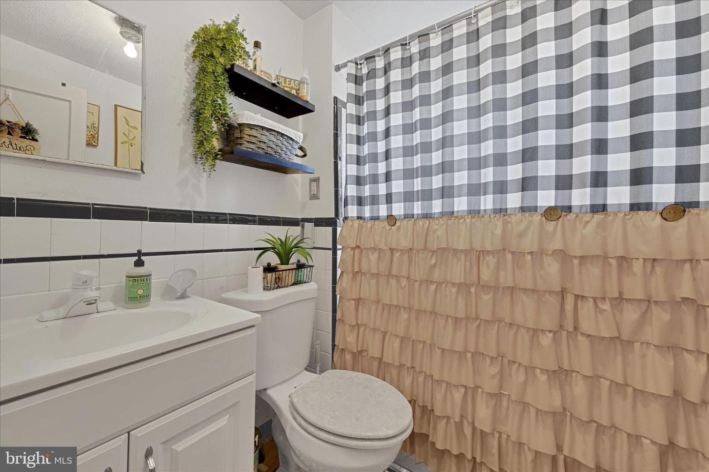 518 Jansen Avenue photo 23