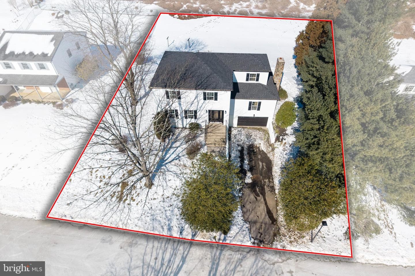 625 Heather Lane photo 37
