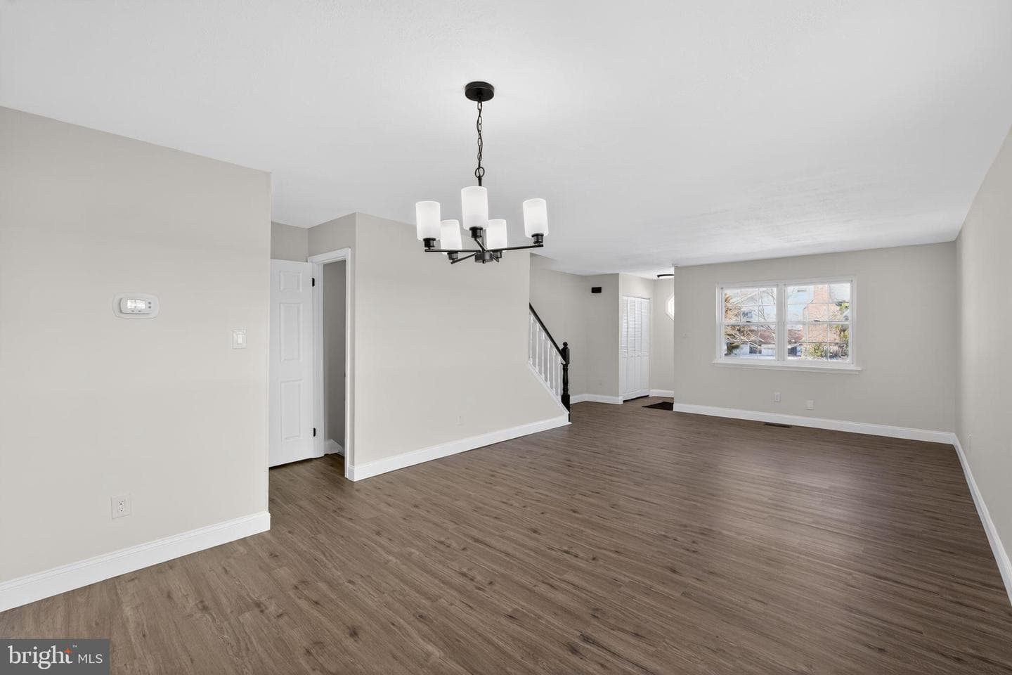 642 Rively Avenue photo 11