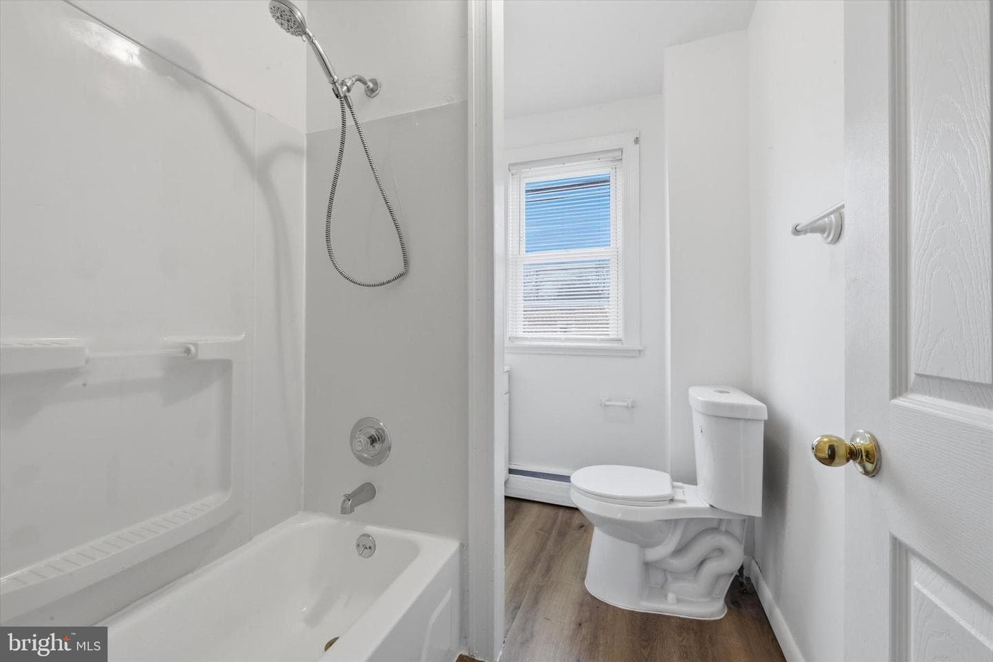 5 S Wells Avenue photo 10