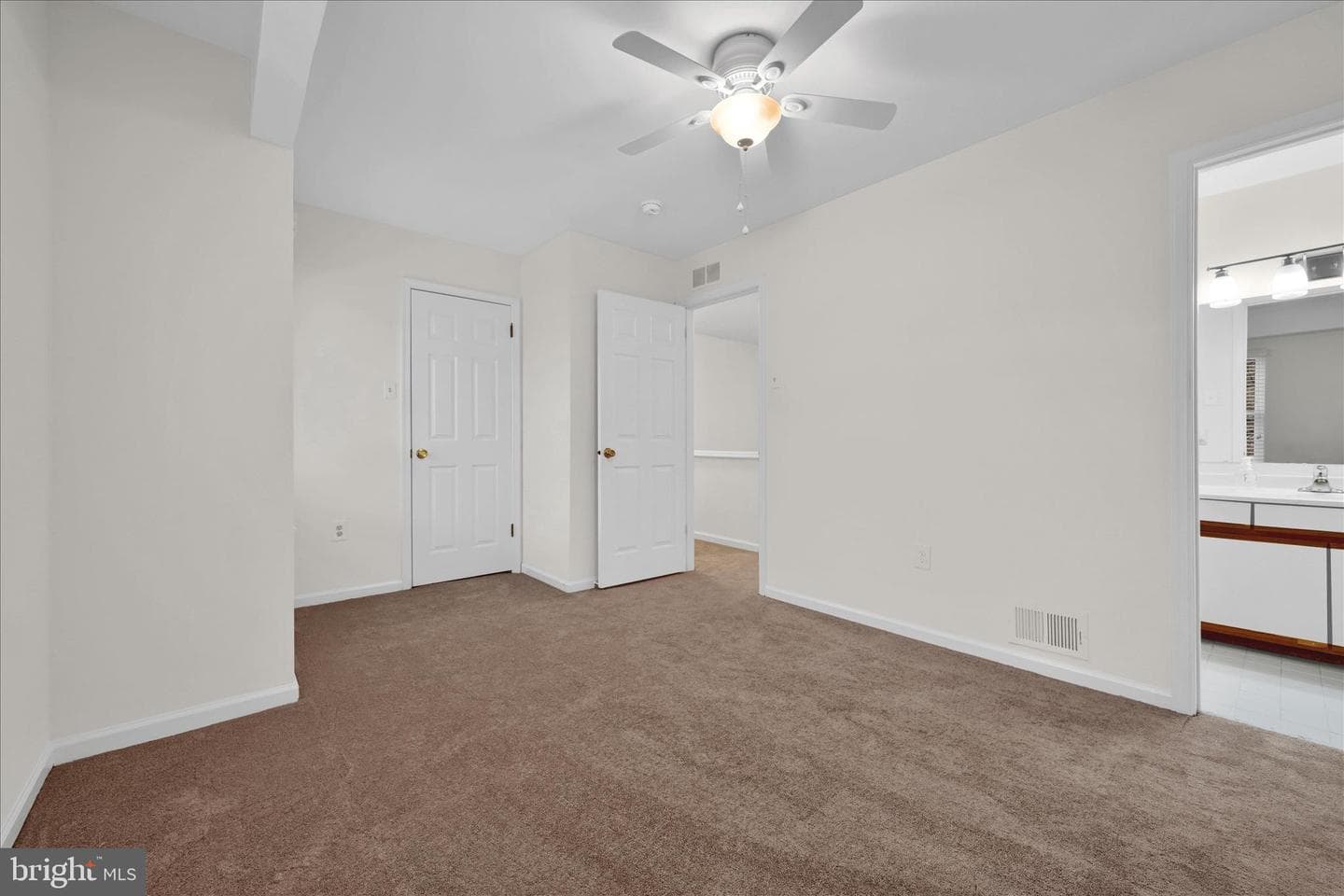 179 Nottingham Court photo 24