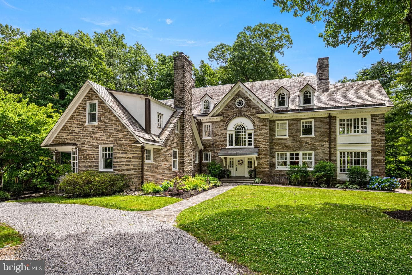 1018 Beech Rd, Wallingford