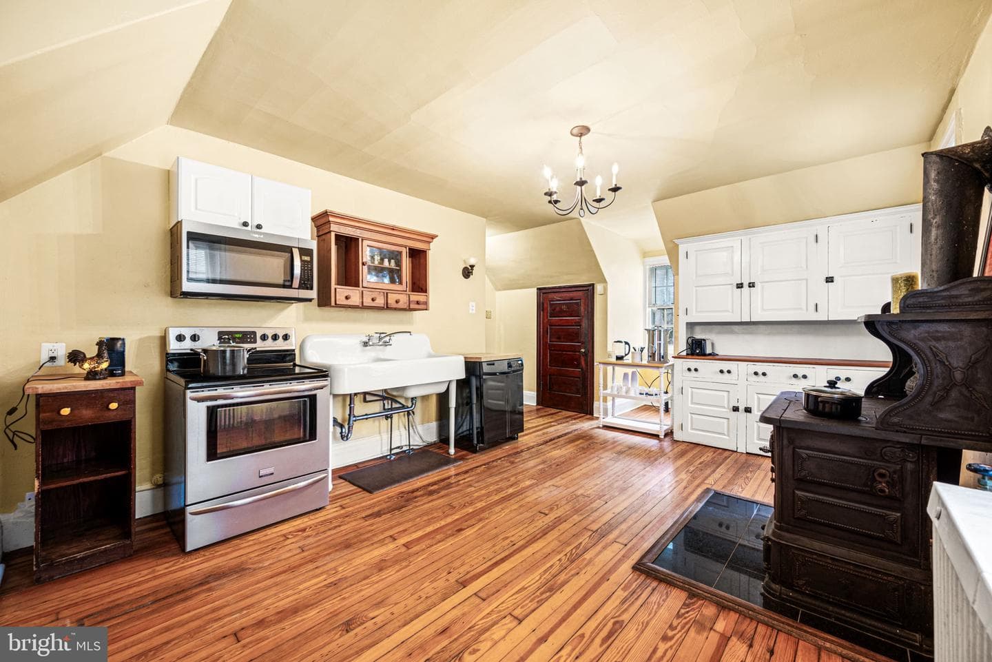 1018 Beech Rd photo 57