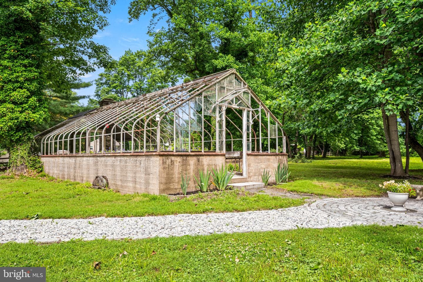 1018 Beech Rd photo 72