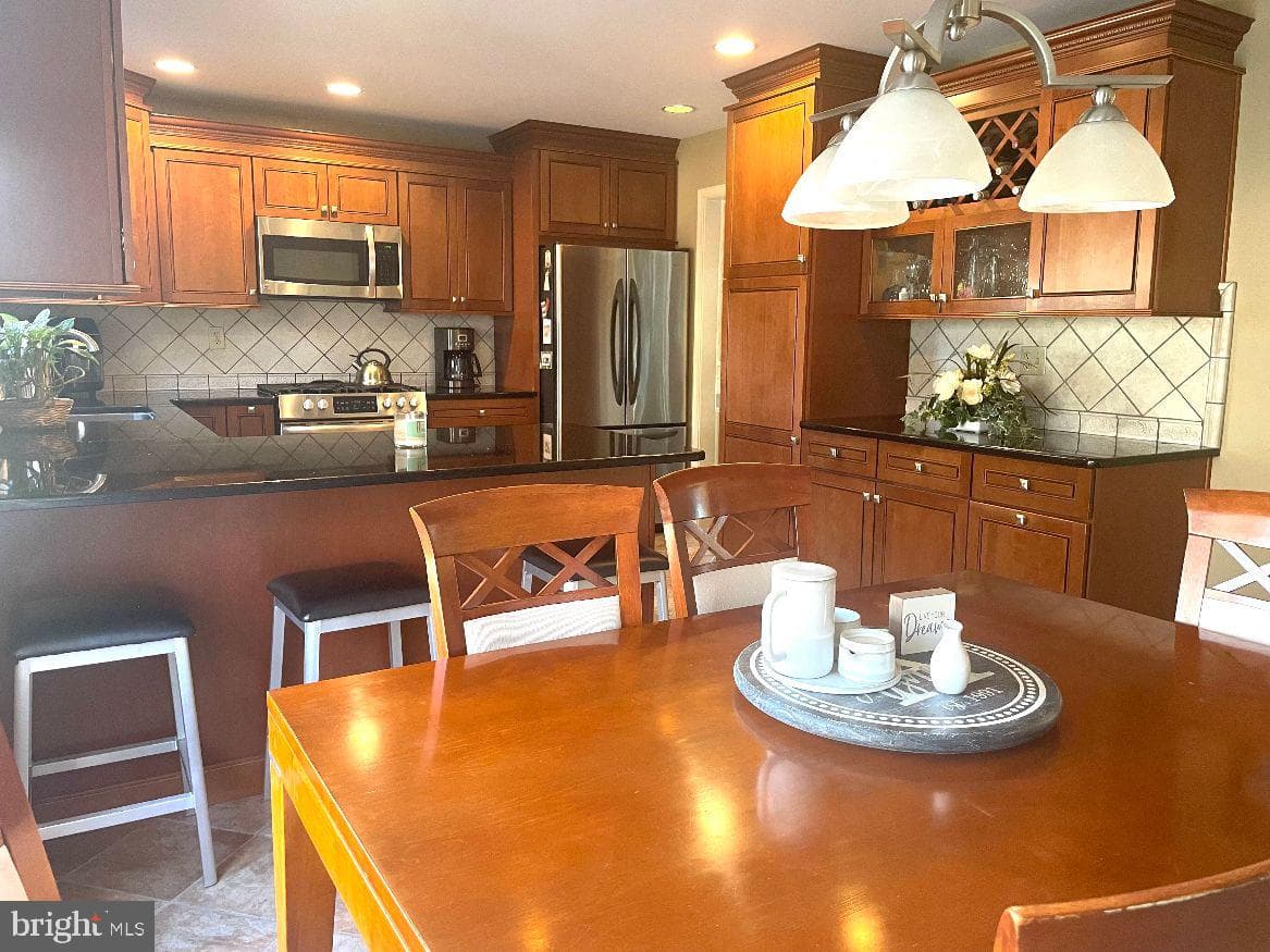213 Beatrice Lane photo 13