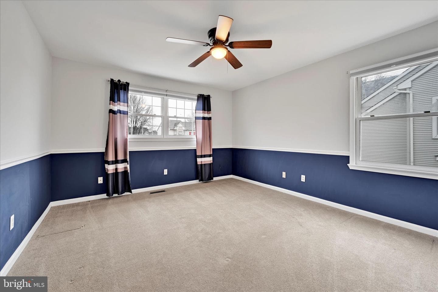 213 Beatrice Lane photo 24