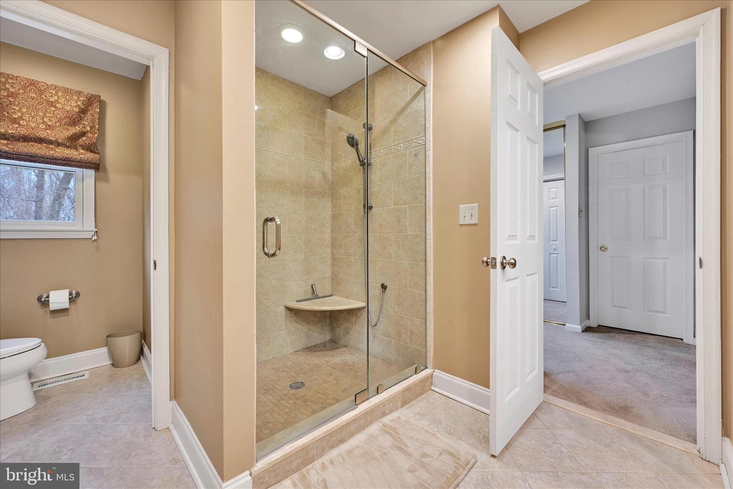 213 Beatrice Lane photo 33