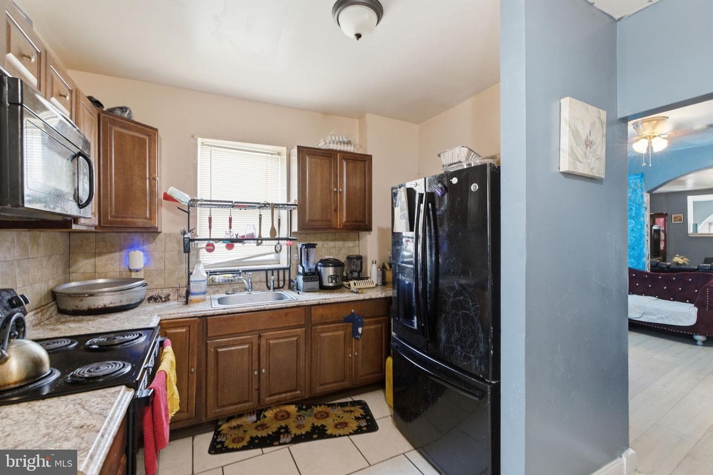 208 Walnut Street photo 16