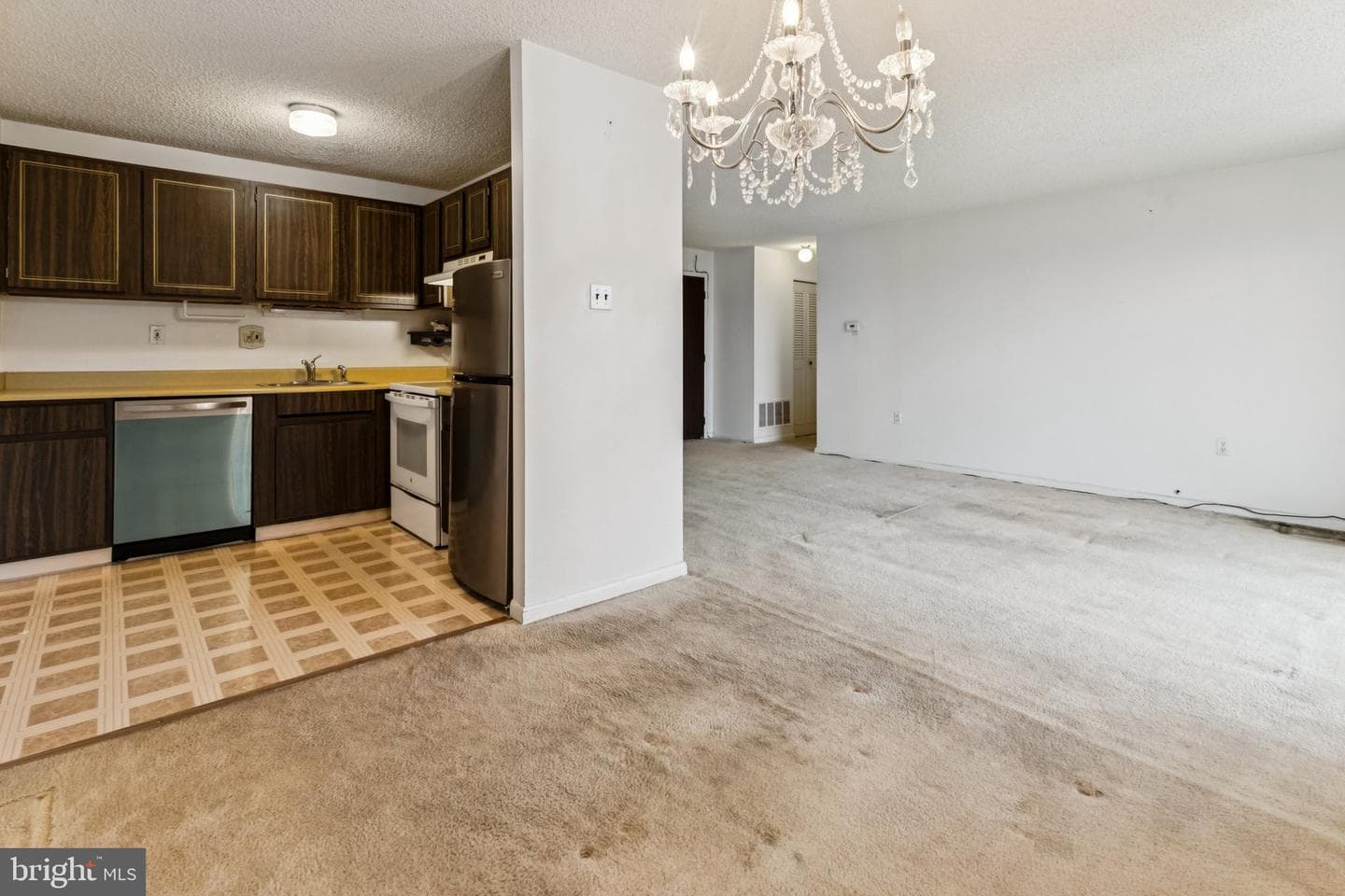 501 N Providence Road #507 photo 11