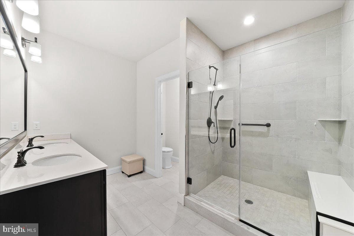 3718 Parris Boulevard photo 25