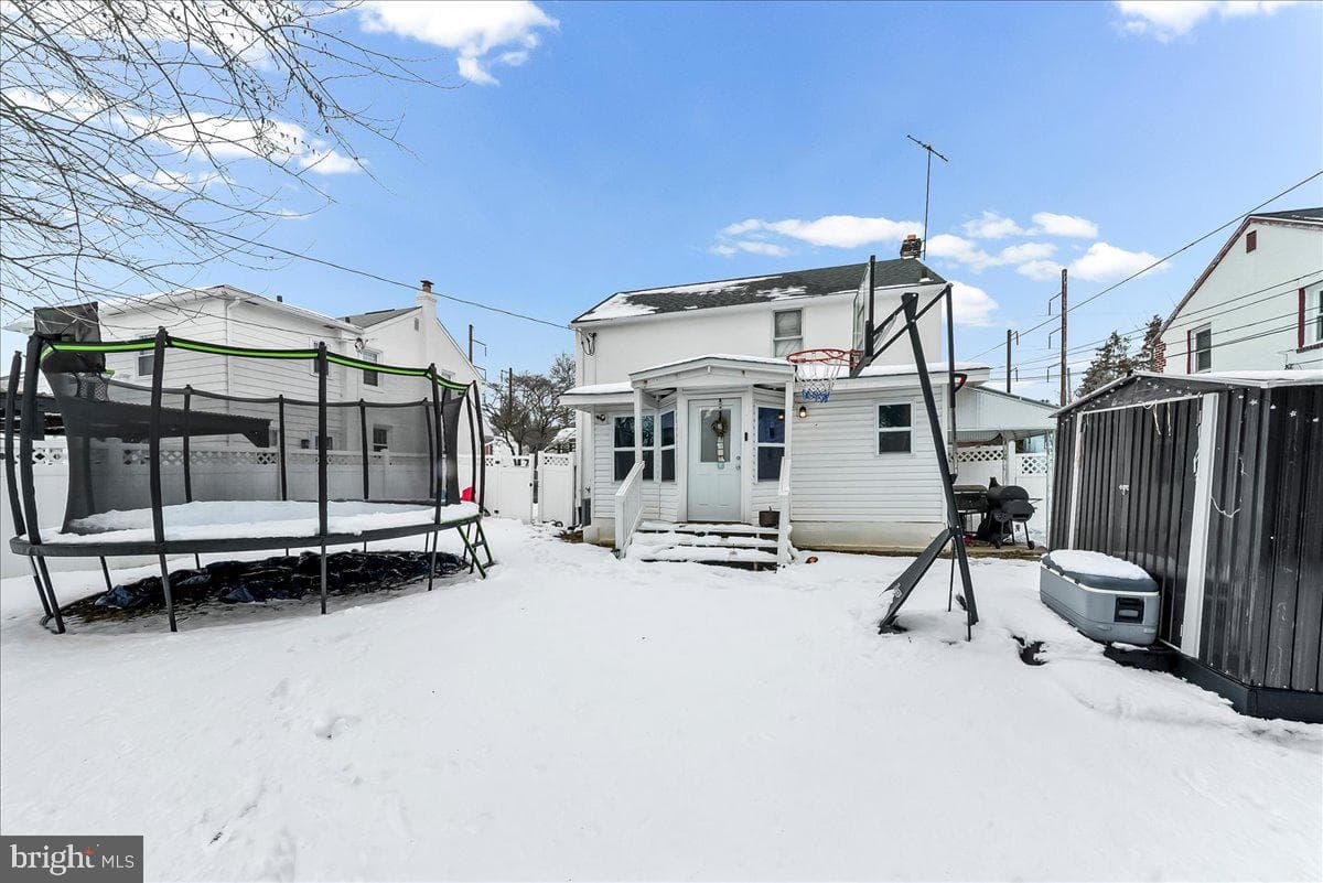 1020 Edgerton Road photo 3