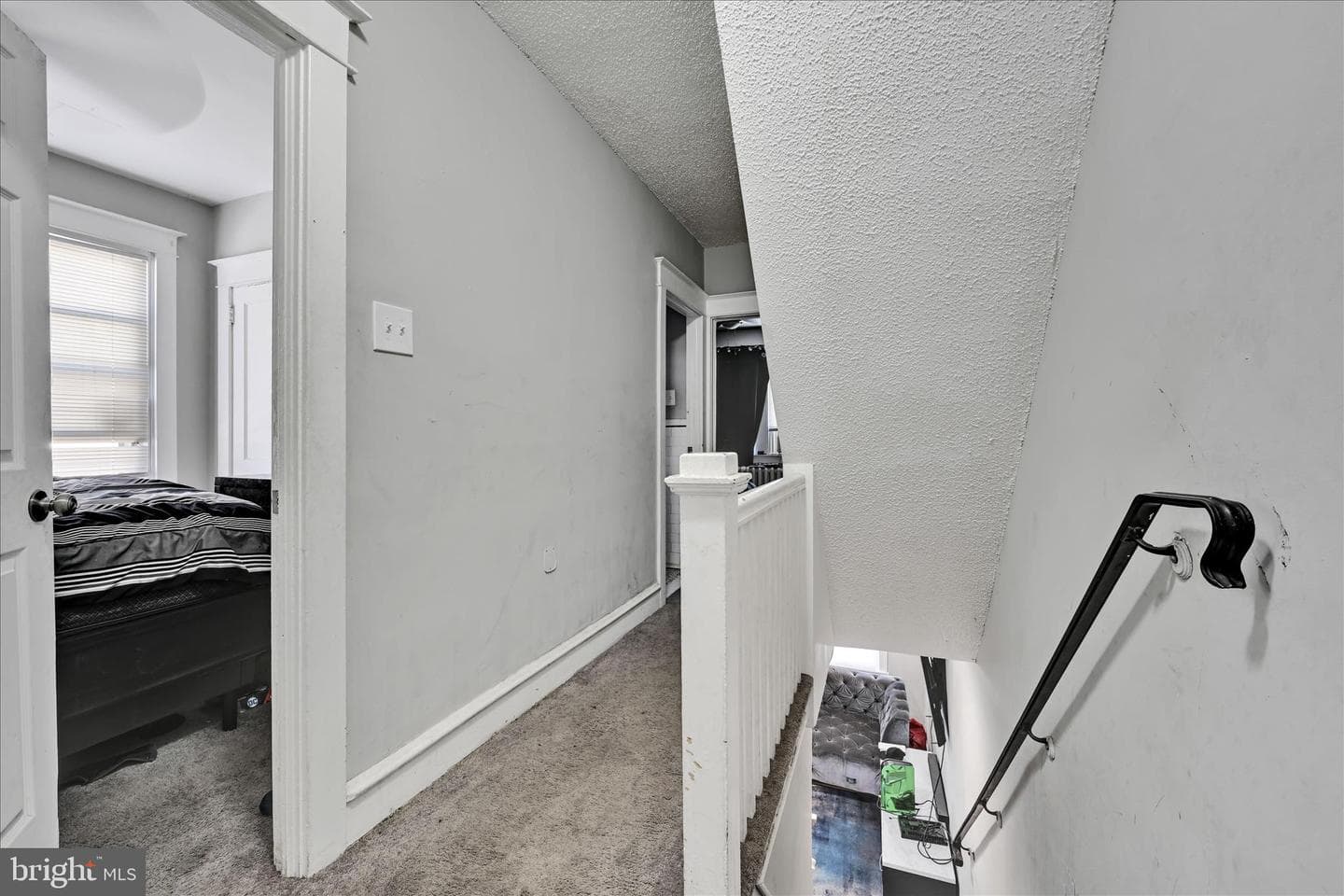 204 E Avon Rd photo 15
