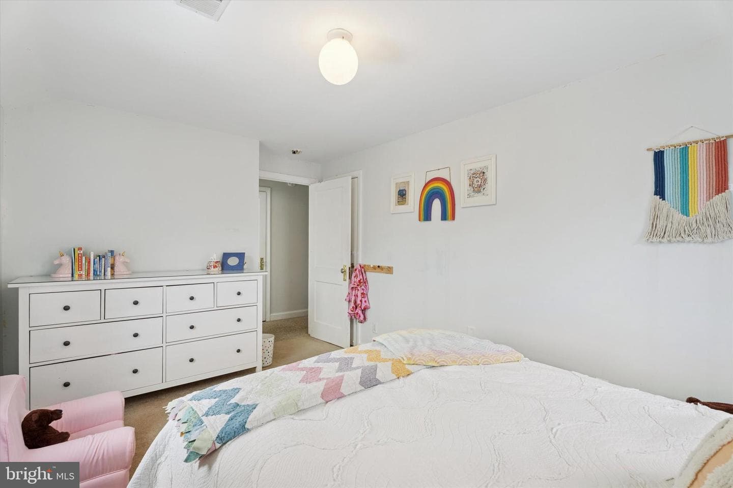114 Earlington Road photo 29