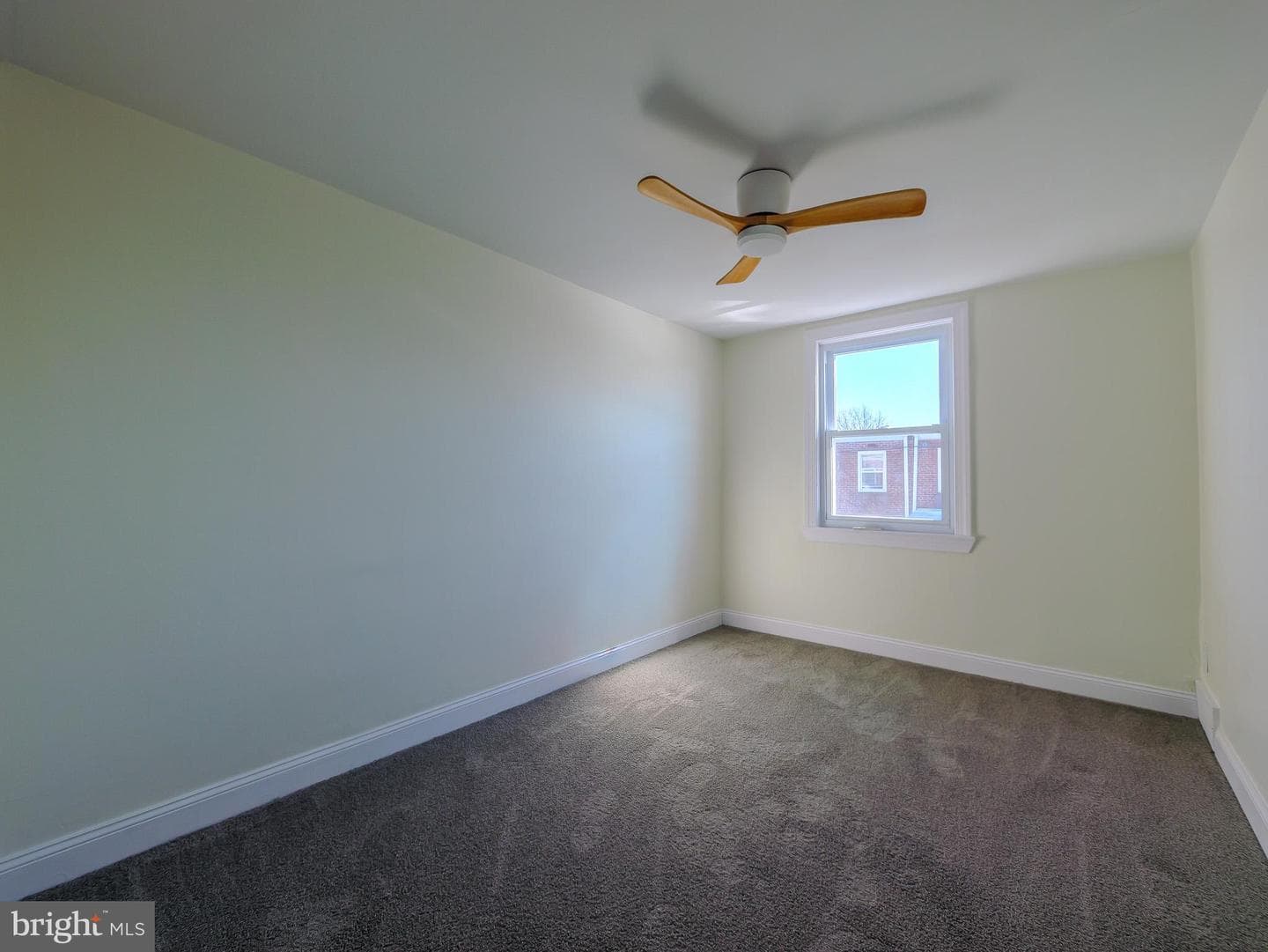 520 Rively Avenue photo 21