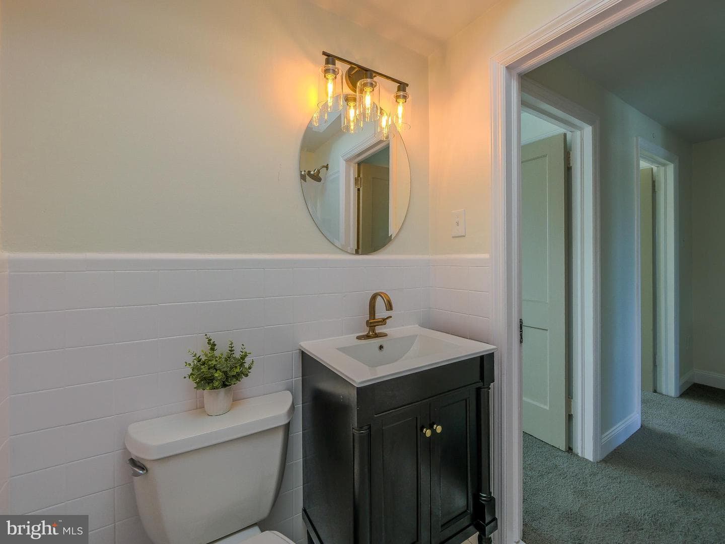520 Rively Avenue photo 29