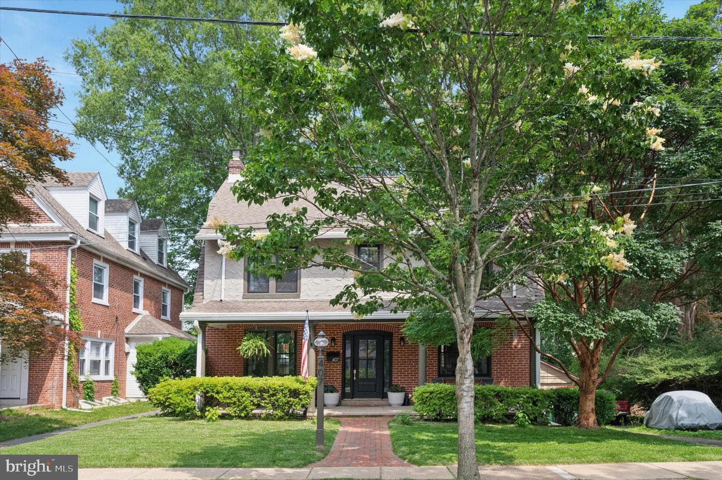 407 S Jackson Street photo 2