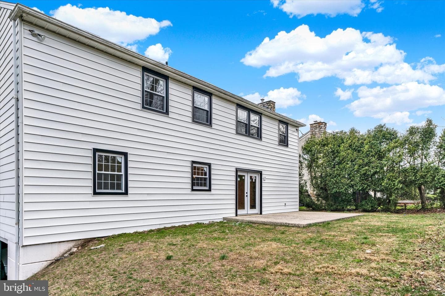 658 W Rolling Road photo 37