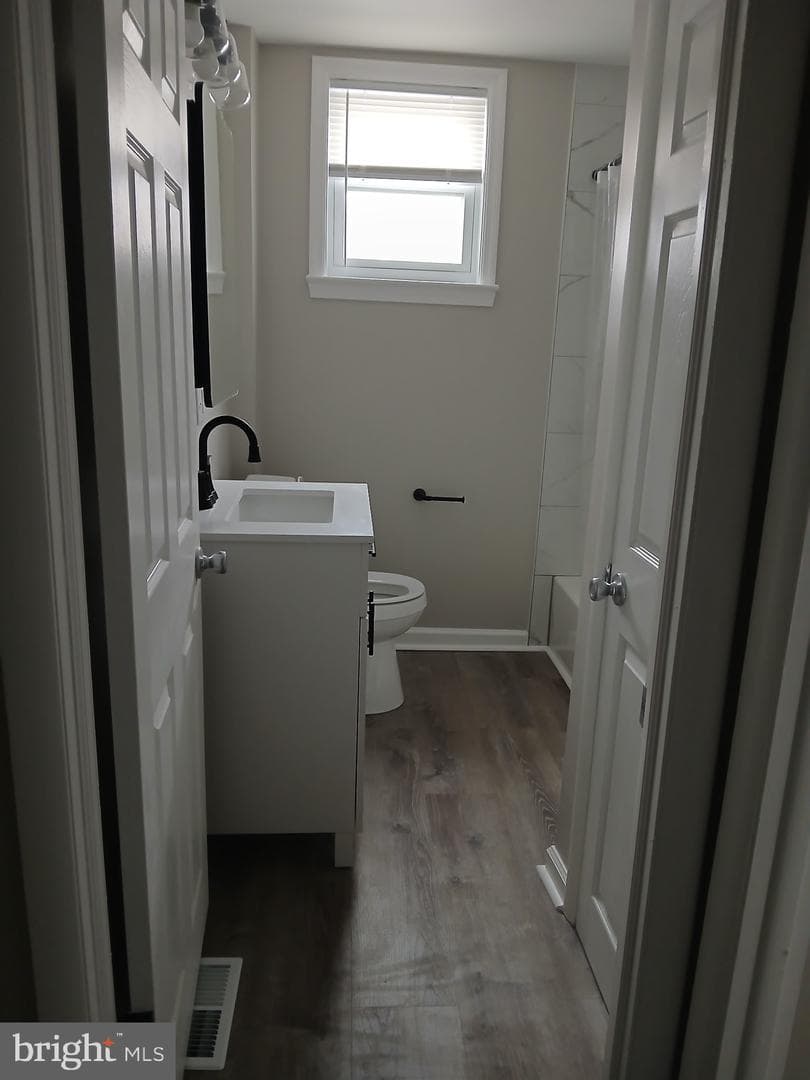 120 Abbey Terrace photo 10