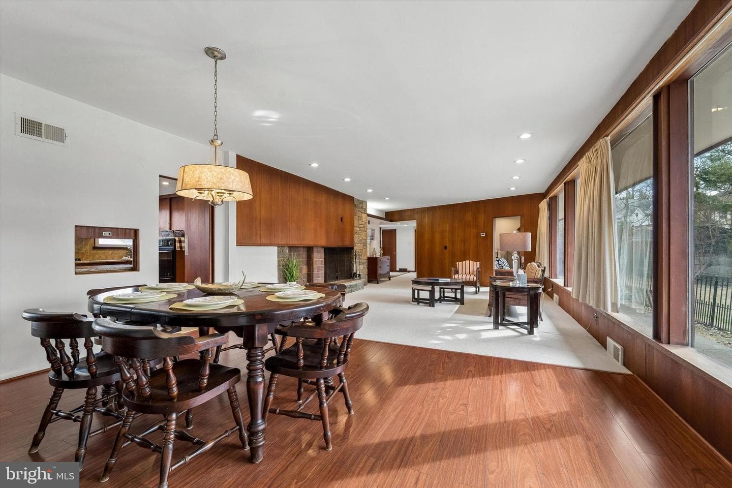 120 W Essex Avenue photo 8