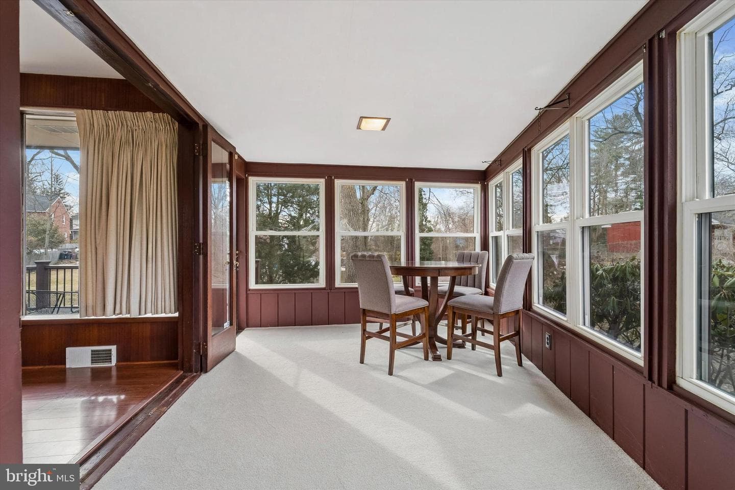120 W Essex Avenue photo 9