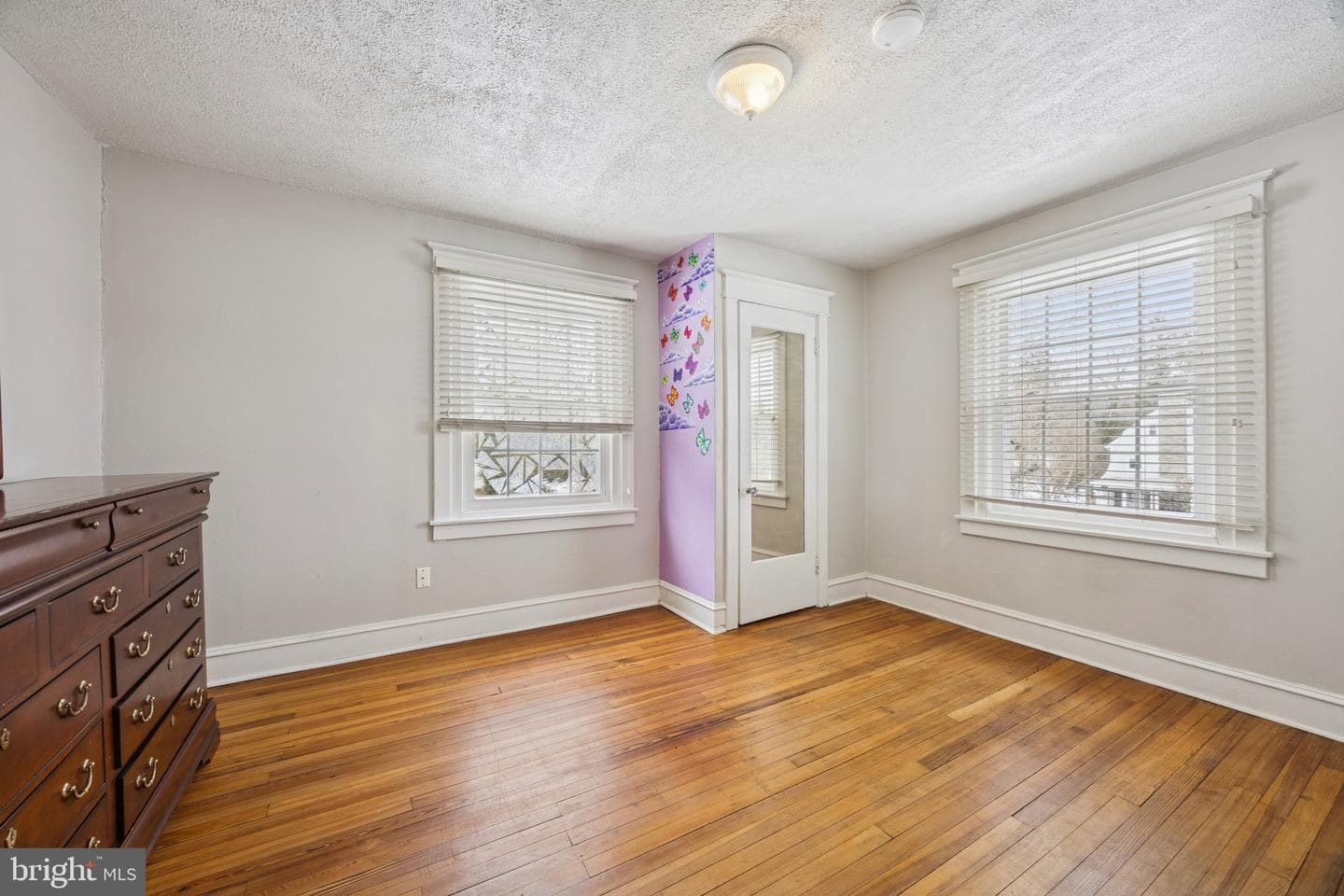 120 W Springfield Road photo 16