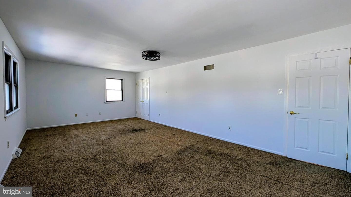 1 W Belair Road photo 14
