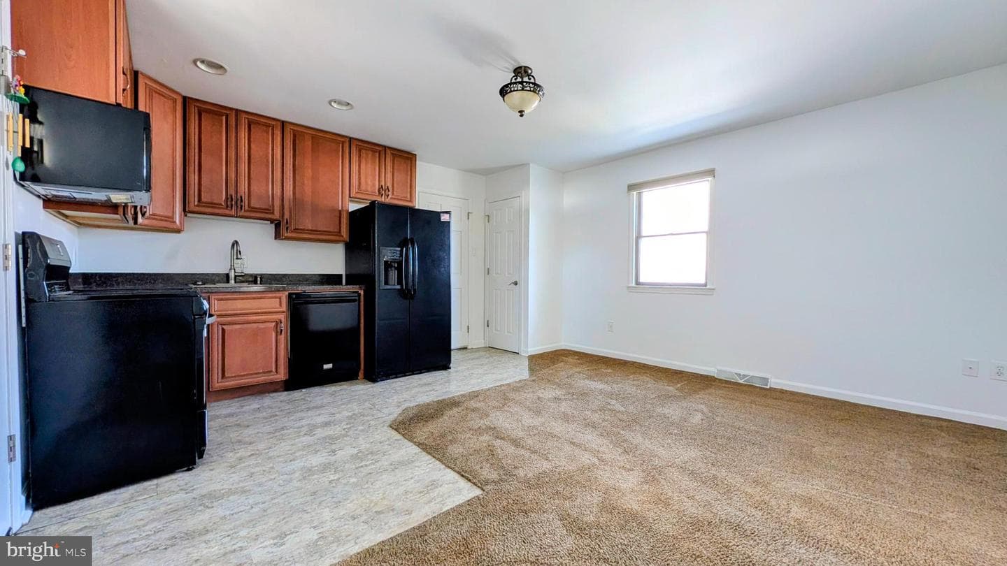 1 W Belair Road photo 23
