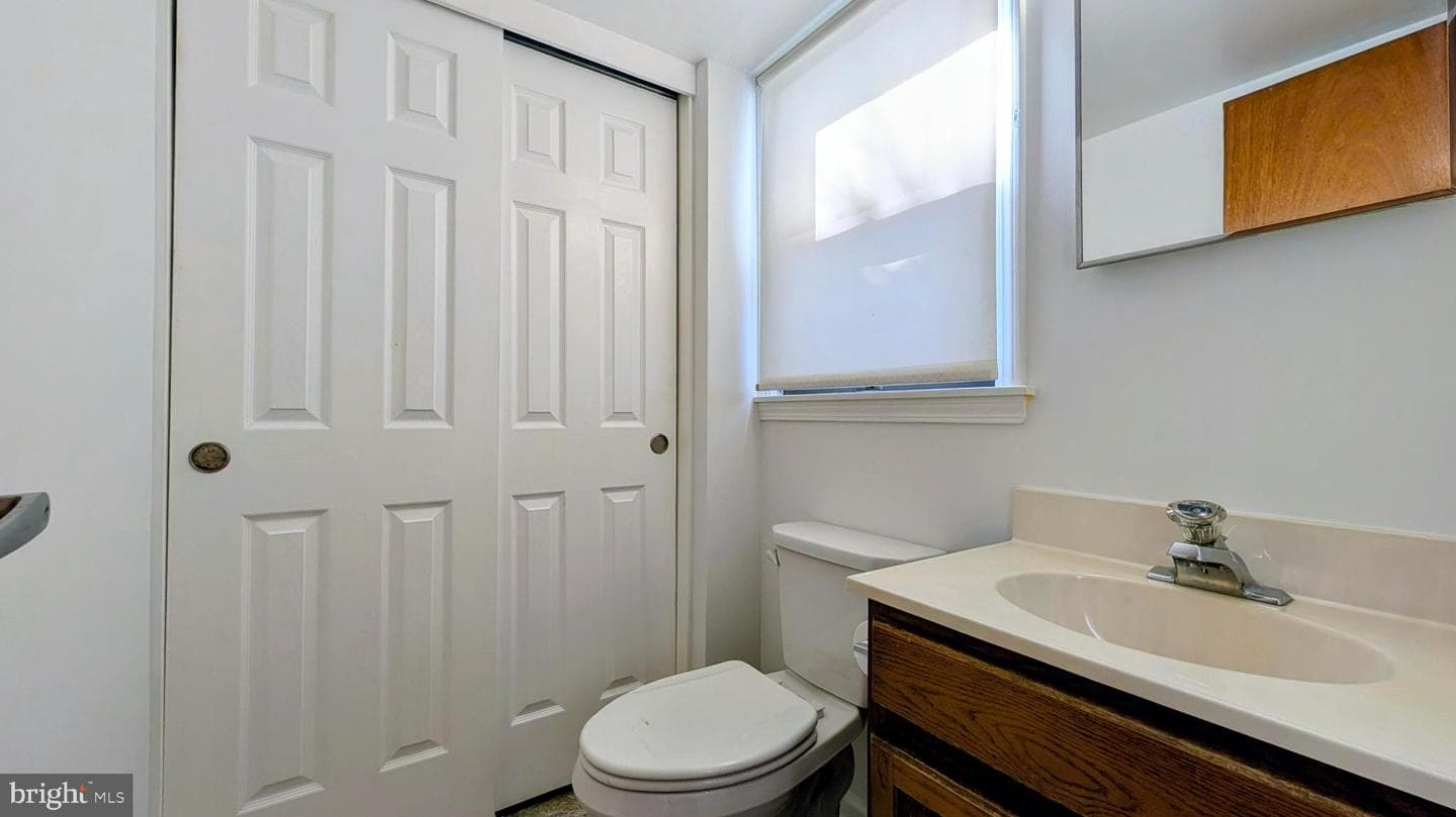 1 W Belair Road photo 6