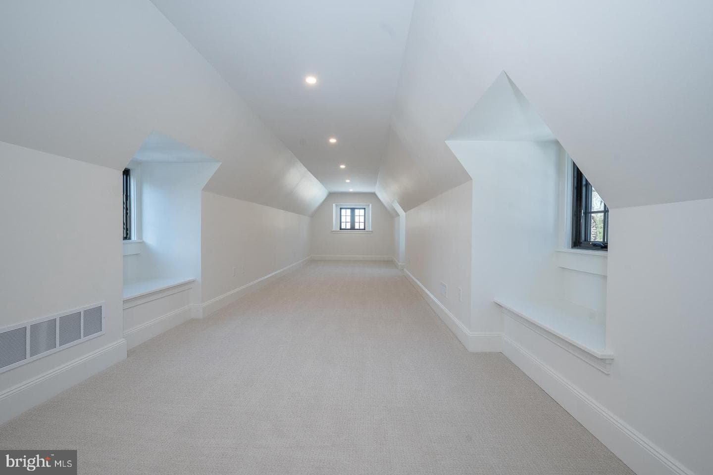 201 S Spring Mill Road photo 78