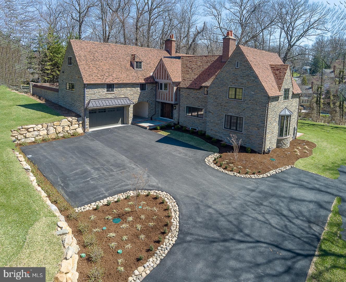 201 S Spring Mill Road photo 80